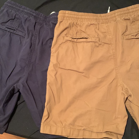 2 pair of H&M shorts - Picture 2 of 3
